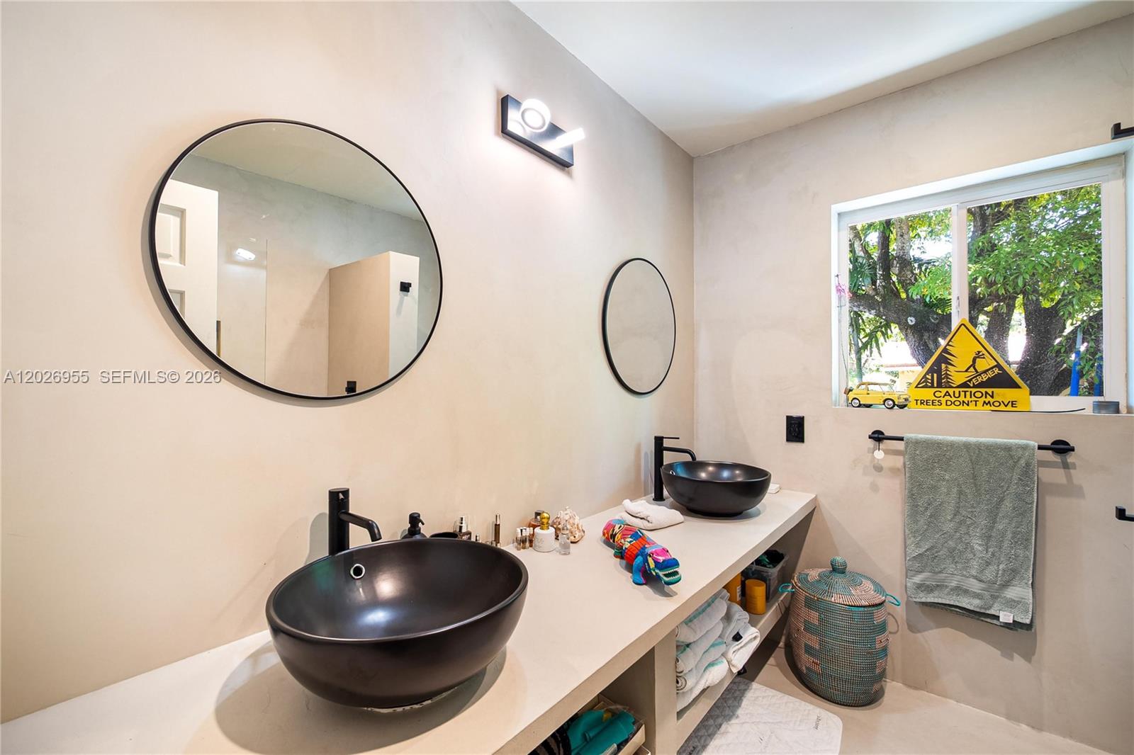PHILBRICK ESTS - Residential