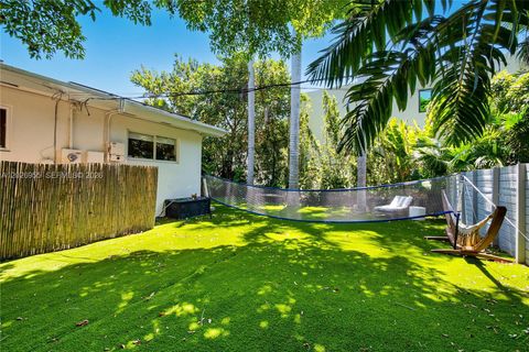 Tiny photo for 3520 Saint Gaudens Ct, Miami, FL 33133 (MLS # A12026955)