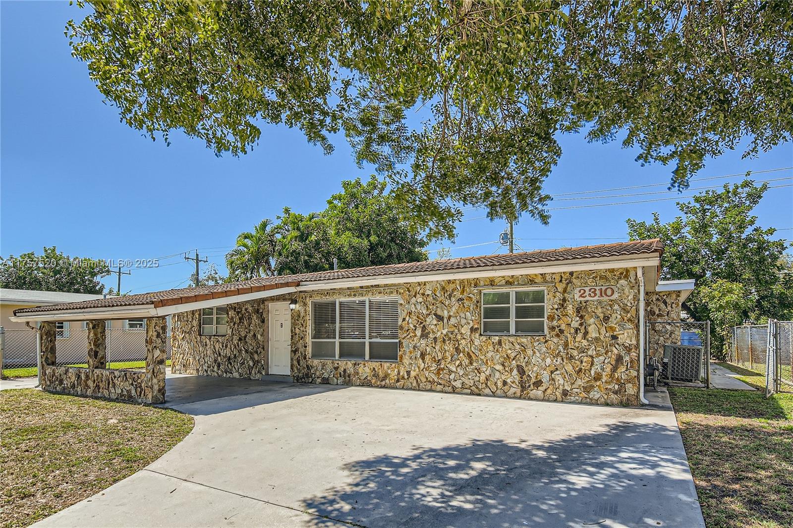 Property for Sale at 2310 N 65th Way, Hollywood, Broward County, Florida - Bedrooms: 3 
Bathrooms: 2  - $482,000