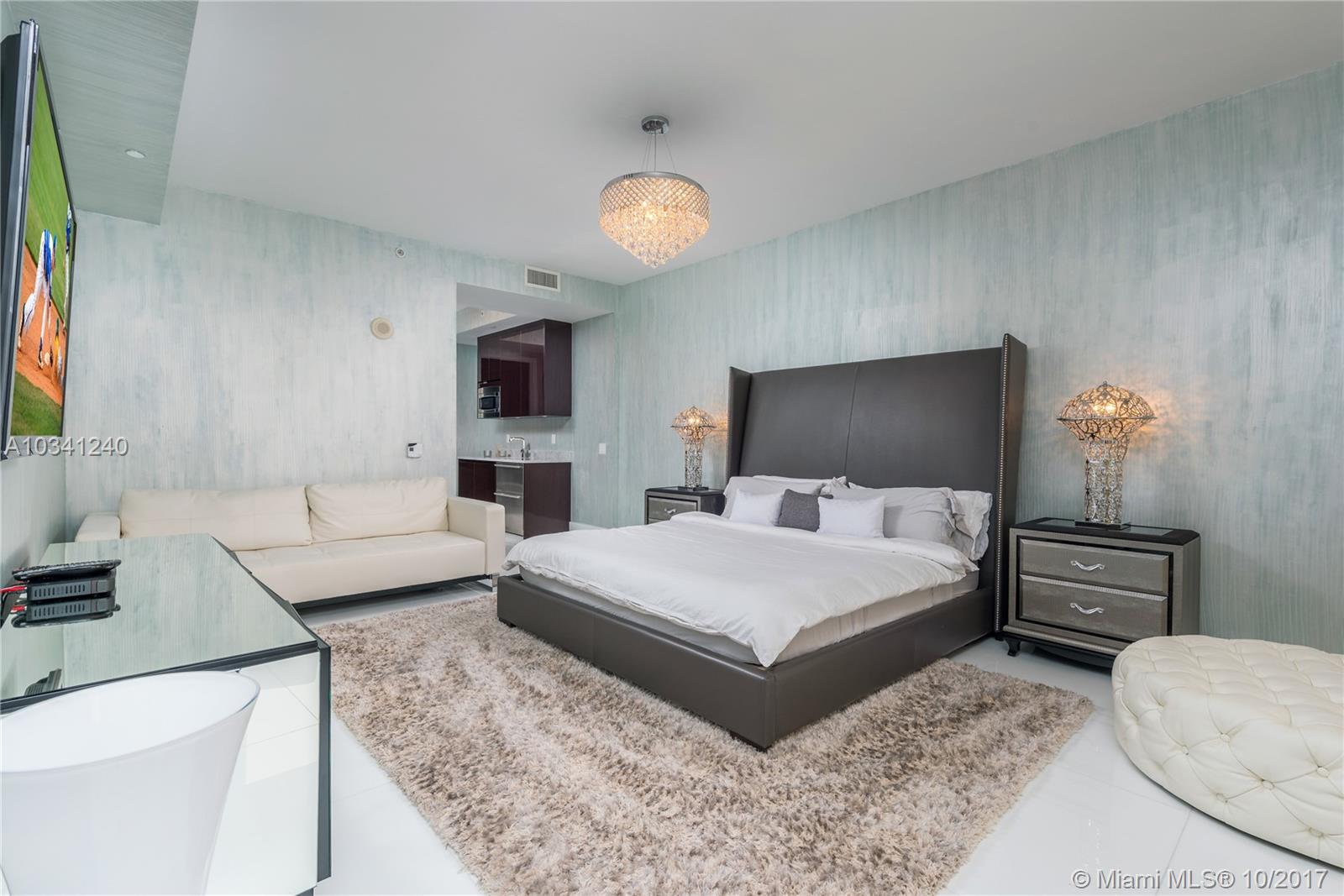 BAL HARBOUR CENTER CONDO - Residential Lease