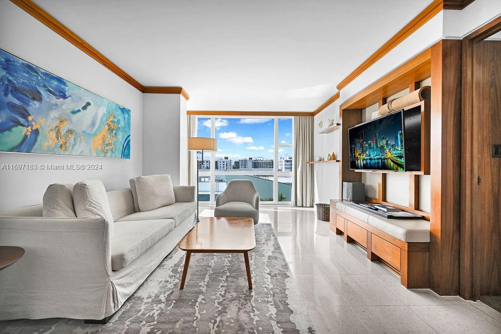 CENTRAL CARILLON BEACH CO - Residential