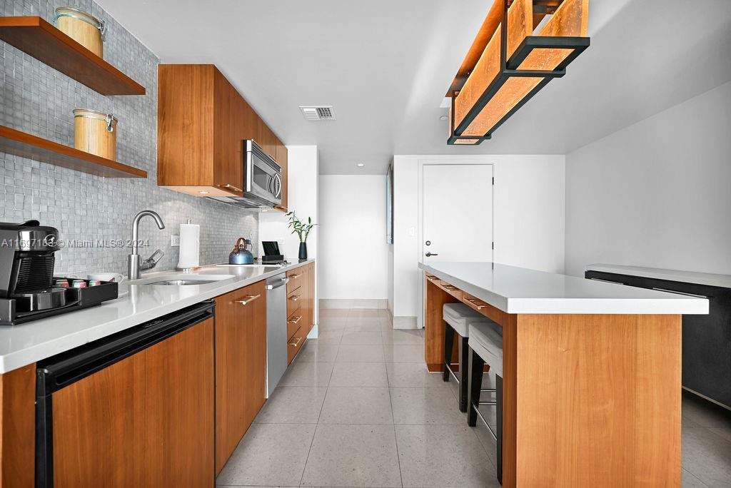 CENTRAL CARILLON BEACH CO - Residential