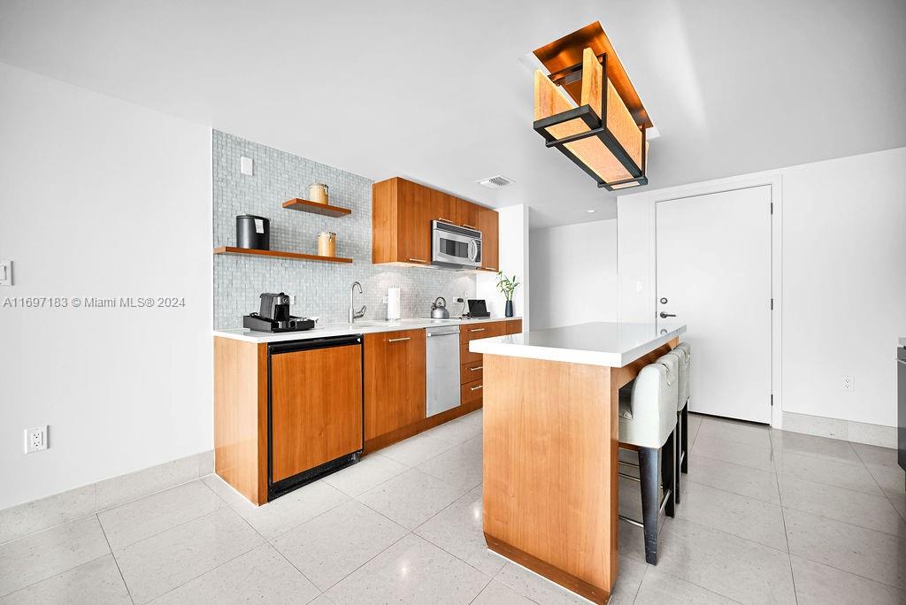 CENTRAL CARILLON BEACH CO - Residential