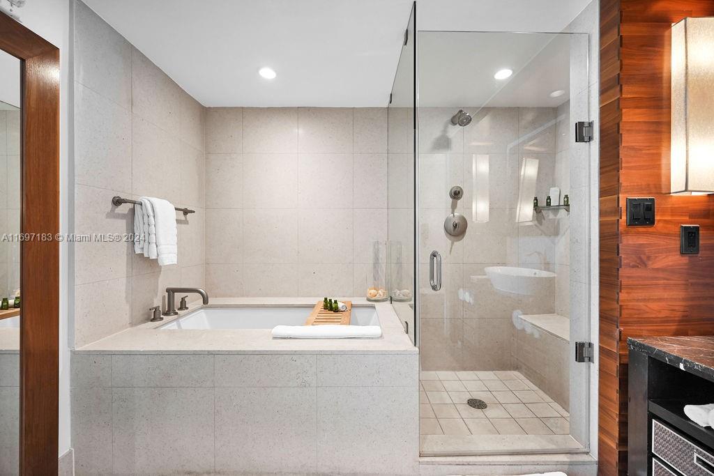 CENTRAL CARILLON BEACH CO - Residential