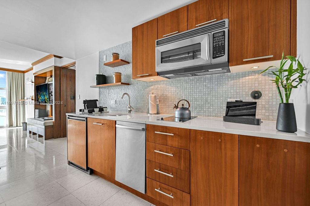 CENTRAL CARILLON BEACH CO - Residential