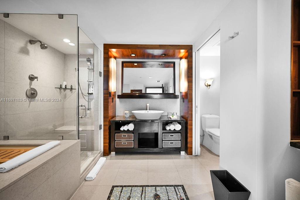CENTRAL CARILLON BEACH CO - Residential