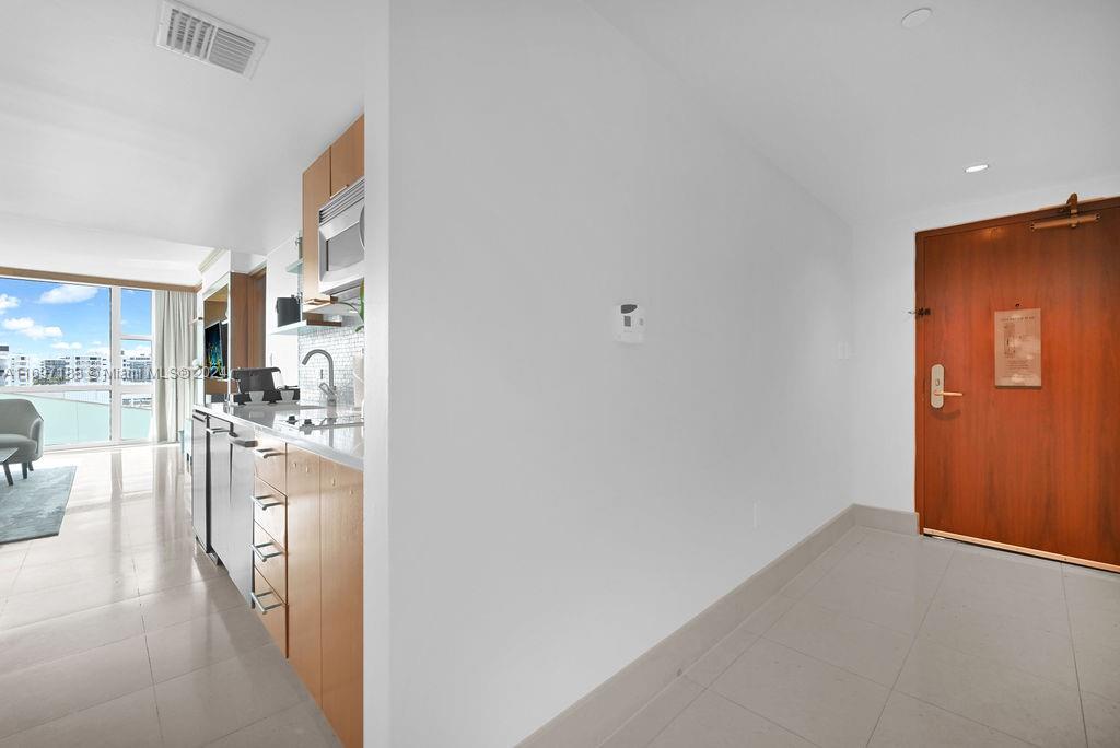 CENTRAL CARILLON BEACH CO - Residential