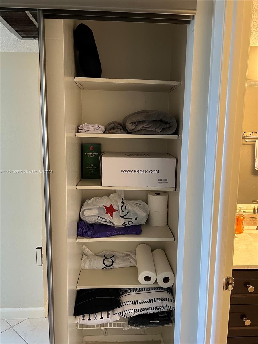 PLANTATION PLACE CONDO - Residential