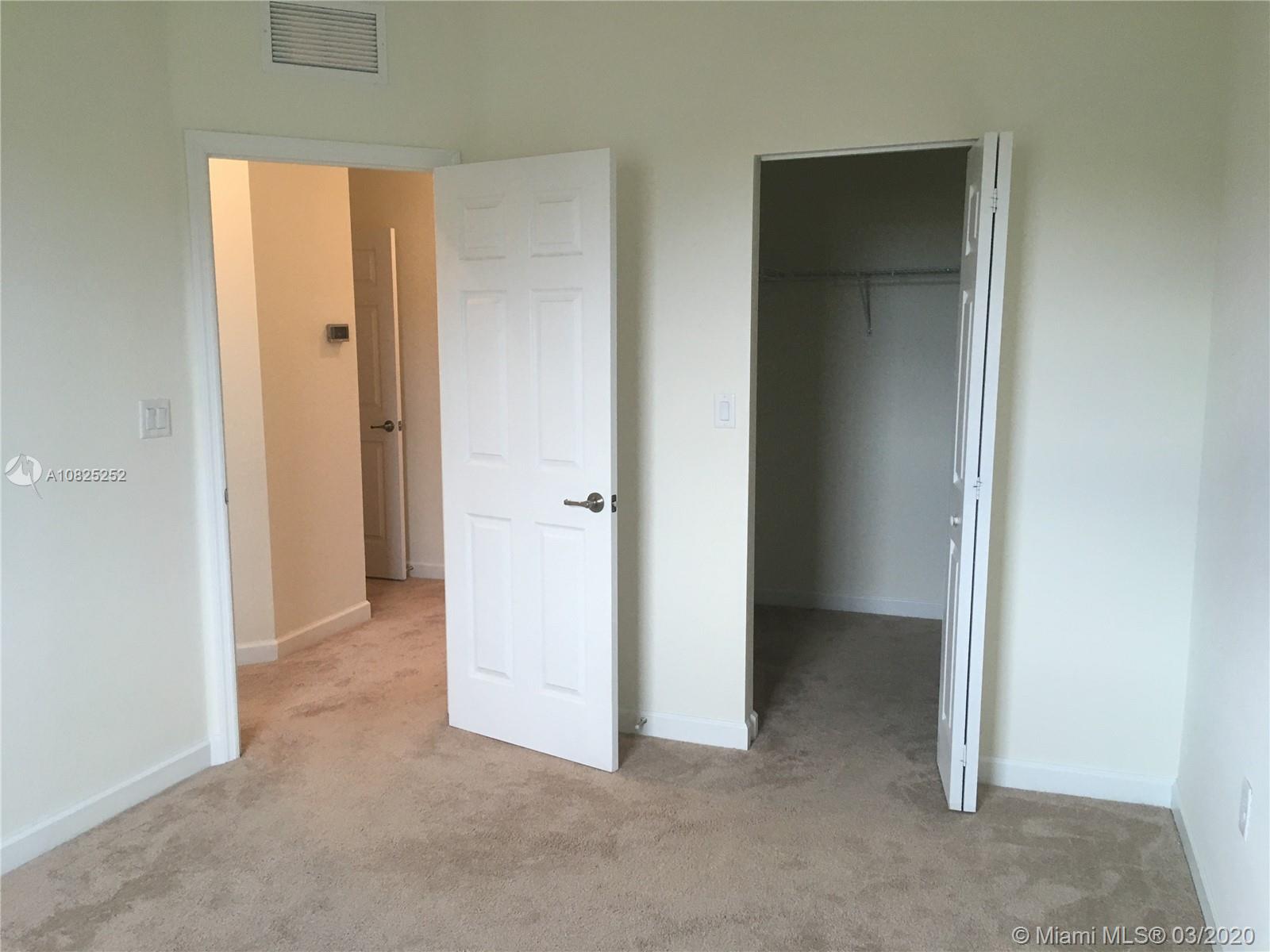 COCO PALM ESTATES - Residential Lease