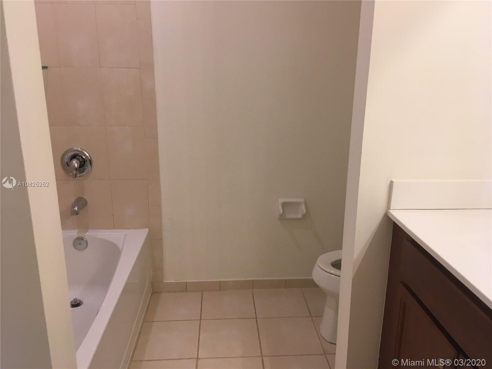 COCO PALM ESTATES - Residential Lease