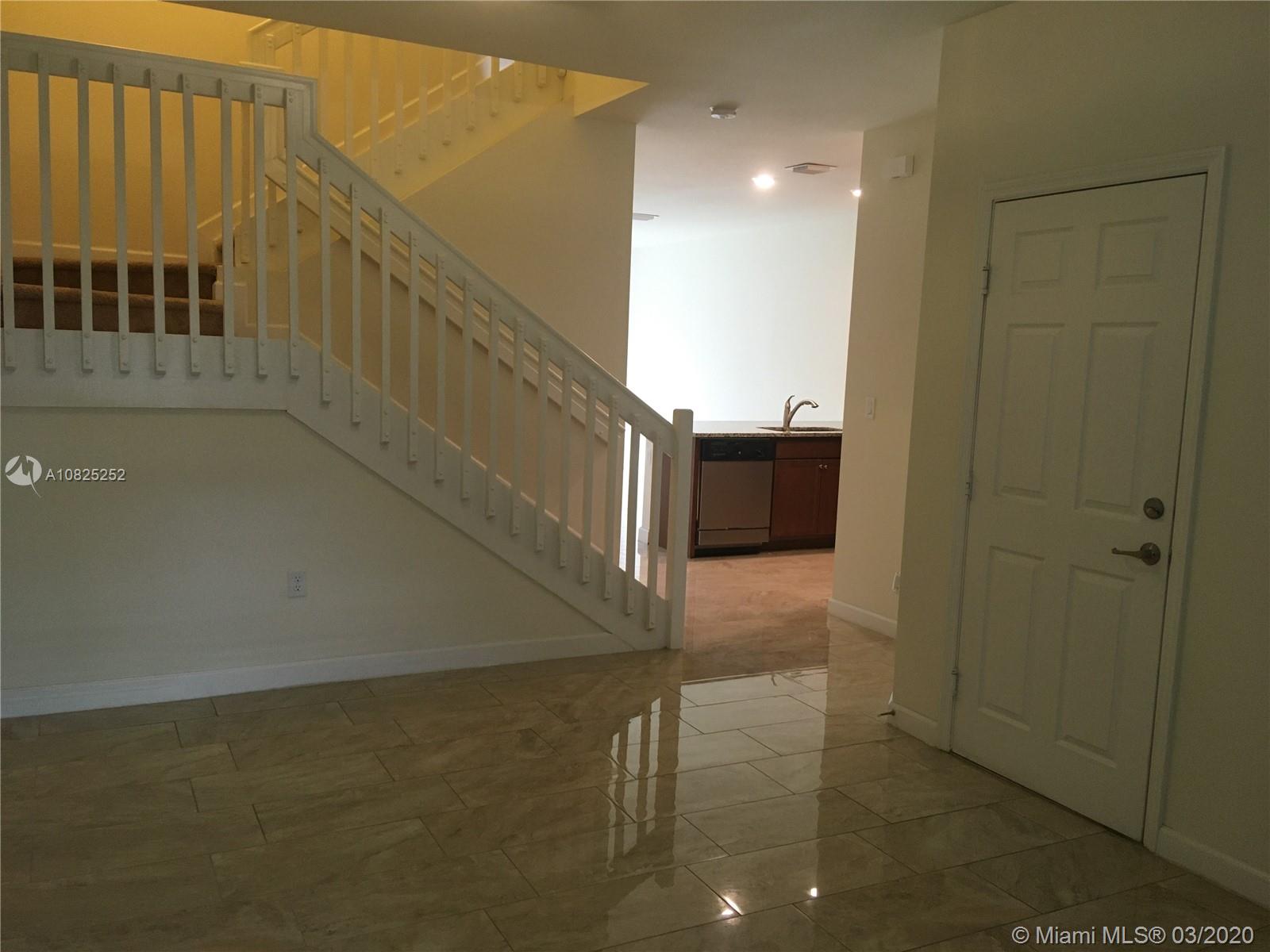 COCO PALM ESTATES - Residential Lease