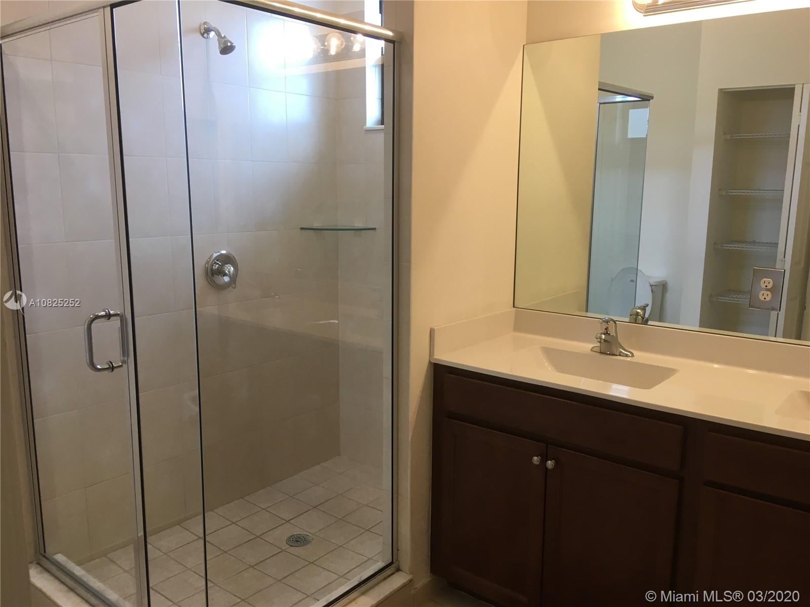 COCO PALM ESTATES - Residential Lease