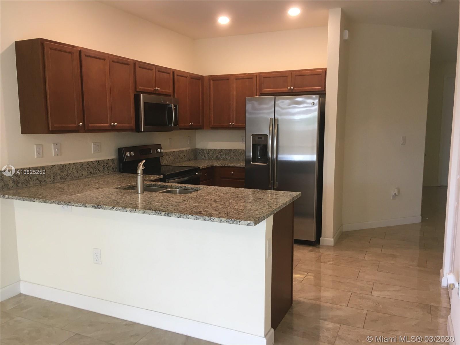 COCO PALM ESTATES - Residential Lease