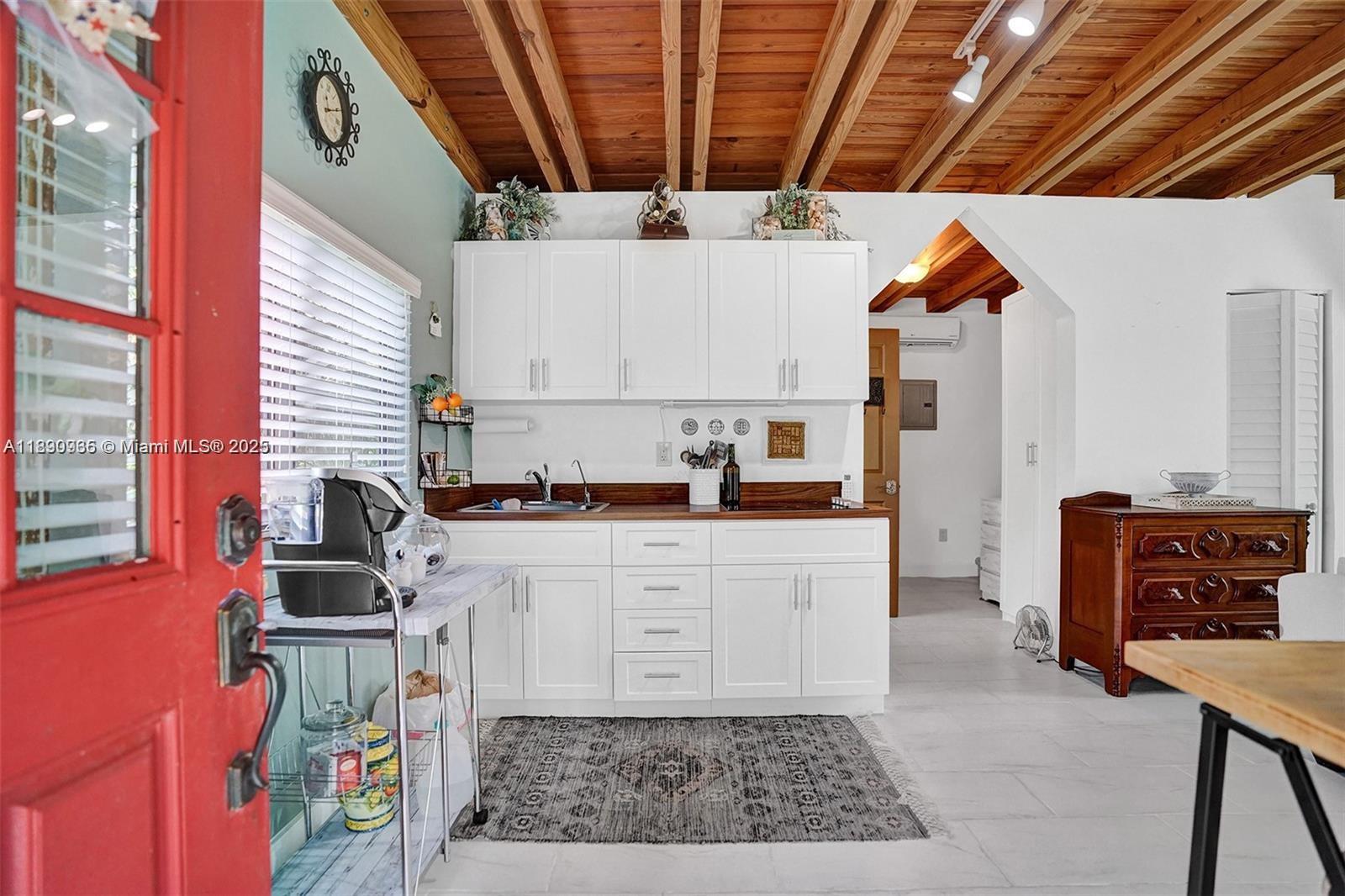 SUNKIST ESTATES A - Residential