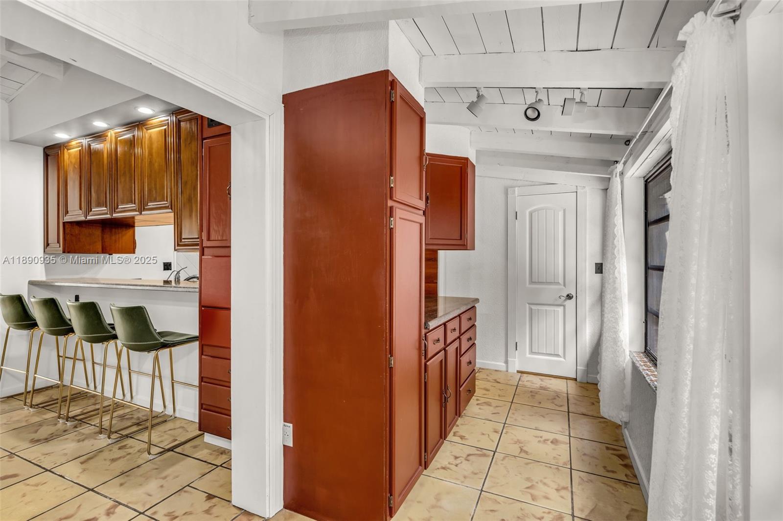 SUNKIST ESTATES A - Residential