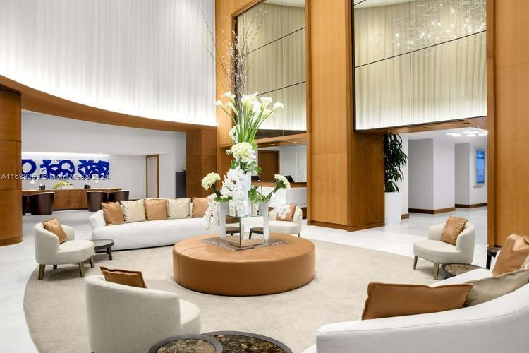 551 FLB CONDOMINIUM HOTEL - Residential