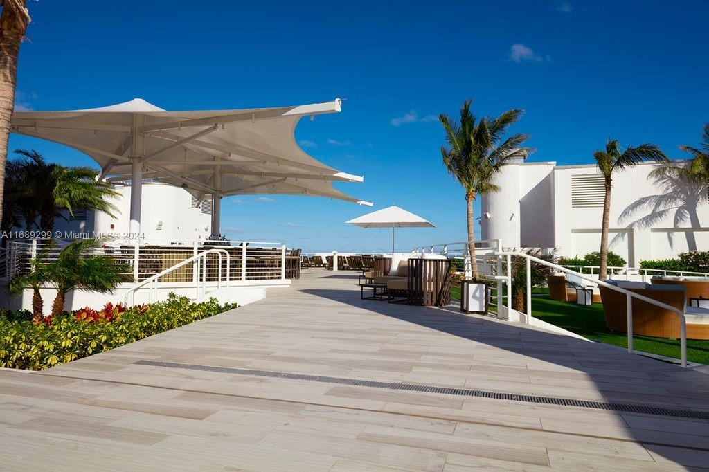 551 FLB CONDOMINIUM HOTEL - Residential