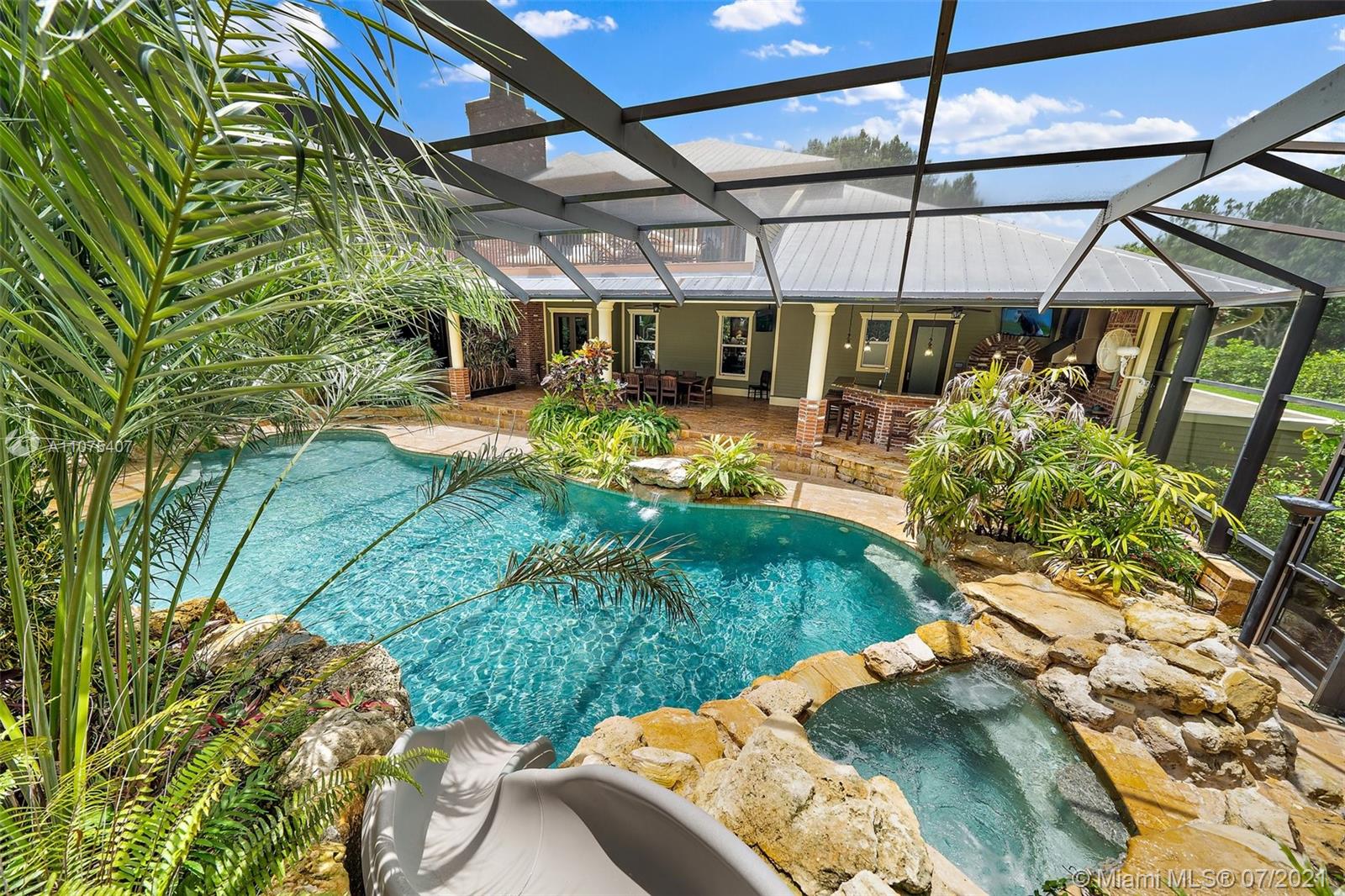 PALM CITY FARMS - Residential