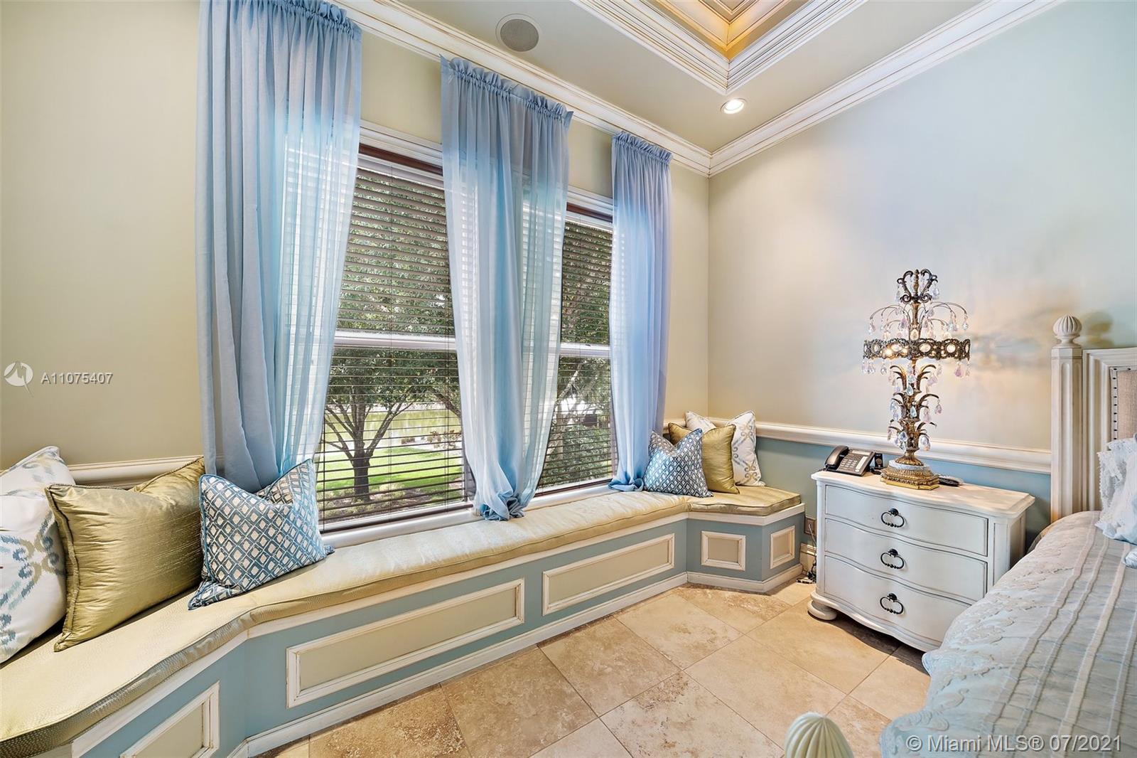 PALM CITY FARMS - Residential