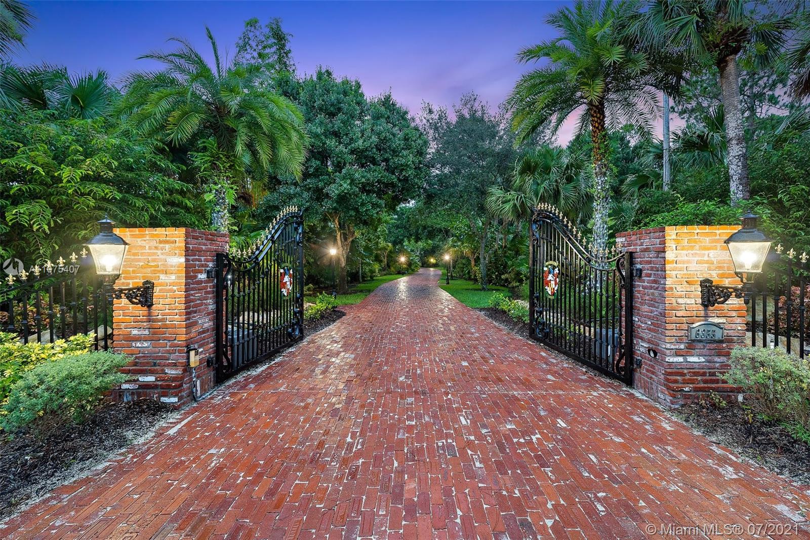 PALM CITY FARMS - Residential