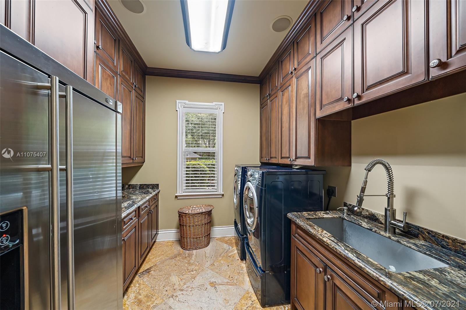 PALM CITY FARMS - Residential