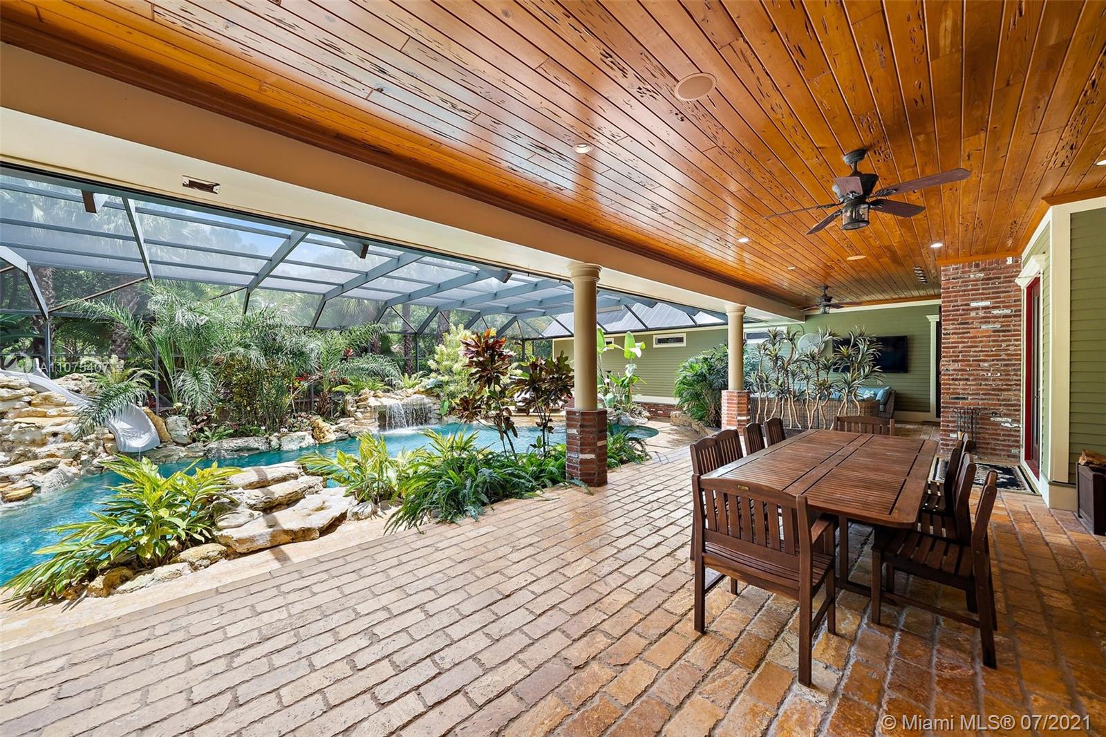 PALM CITY FARMS - Residential