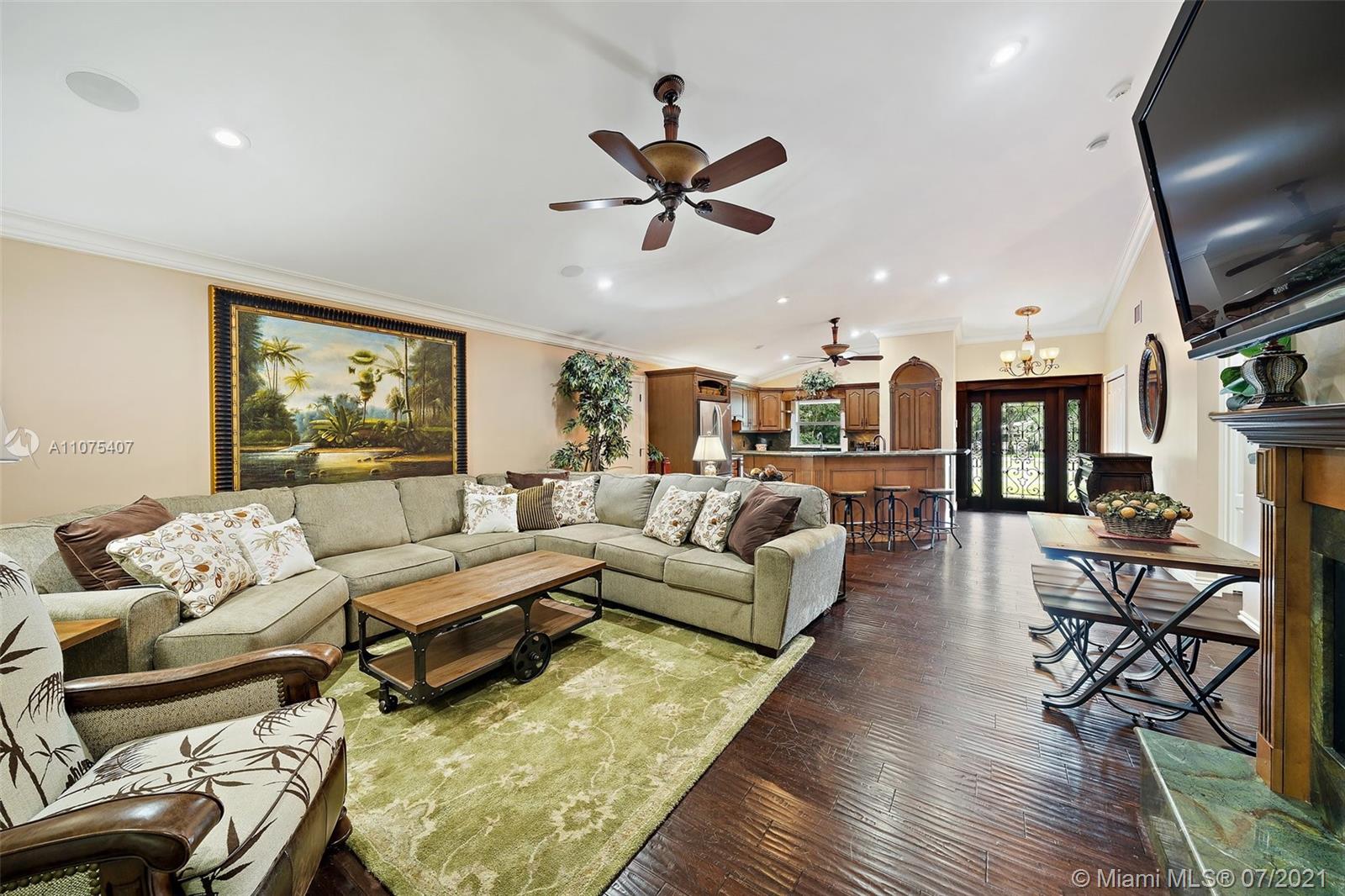 PALM CITY FARMS - Residential