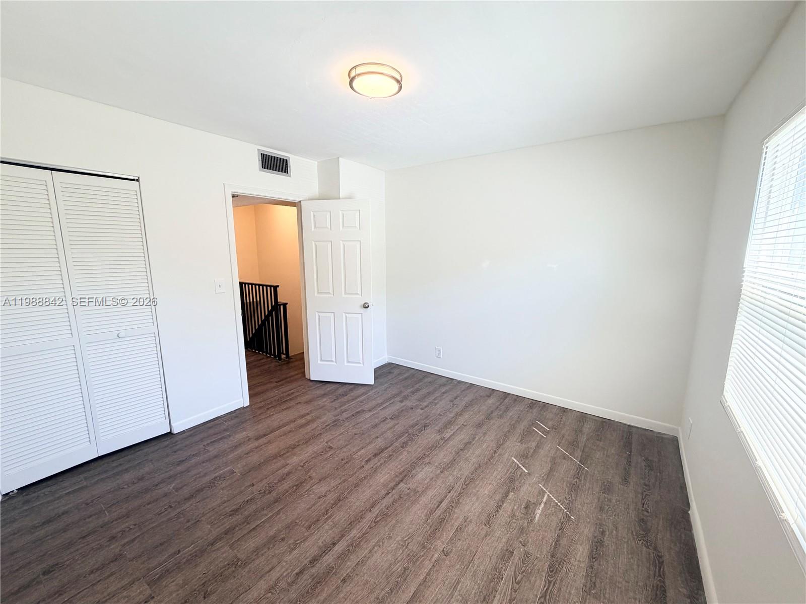 DAVIE HEIGHTS EXTENSION - Residential Lease