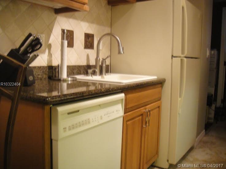 Seagate at the Hamlet--Gr - Residential Lease