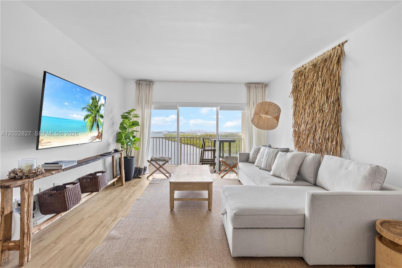ARLEN HOUSE CONDO - Residential