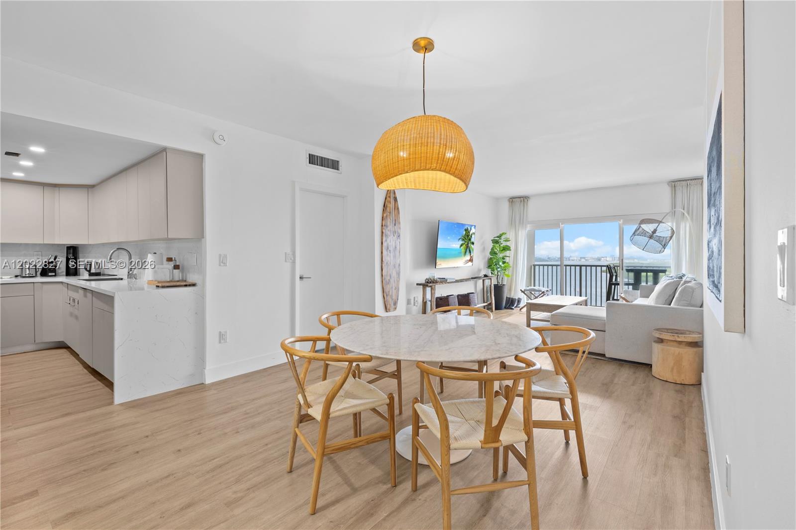 ARLEN HOUSE CONDO - Residential