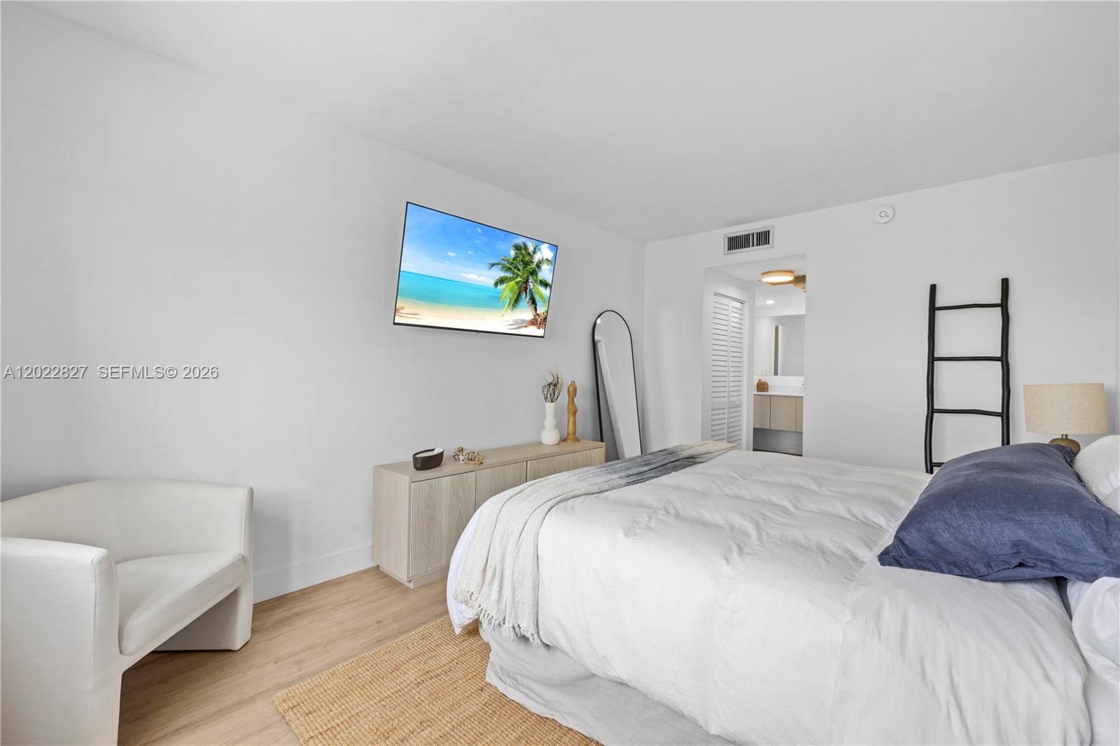 ARLEN HOUSE CONDO - Residential
