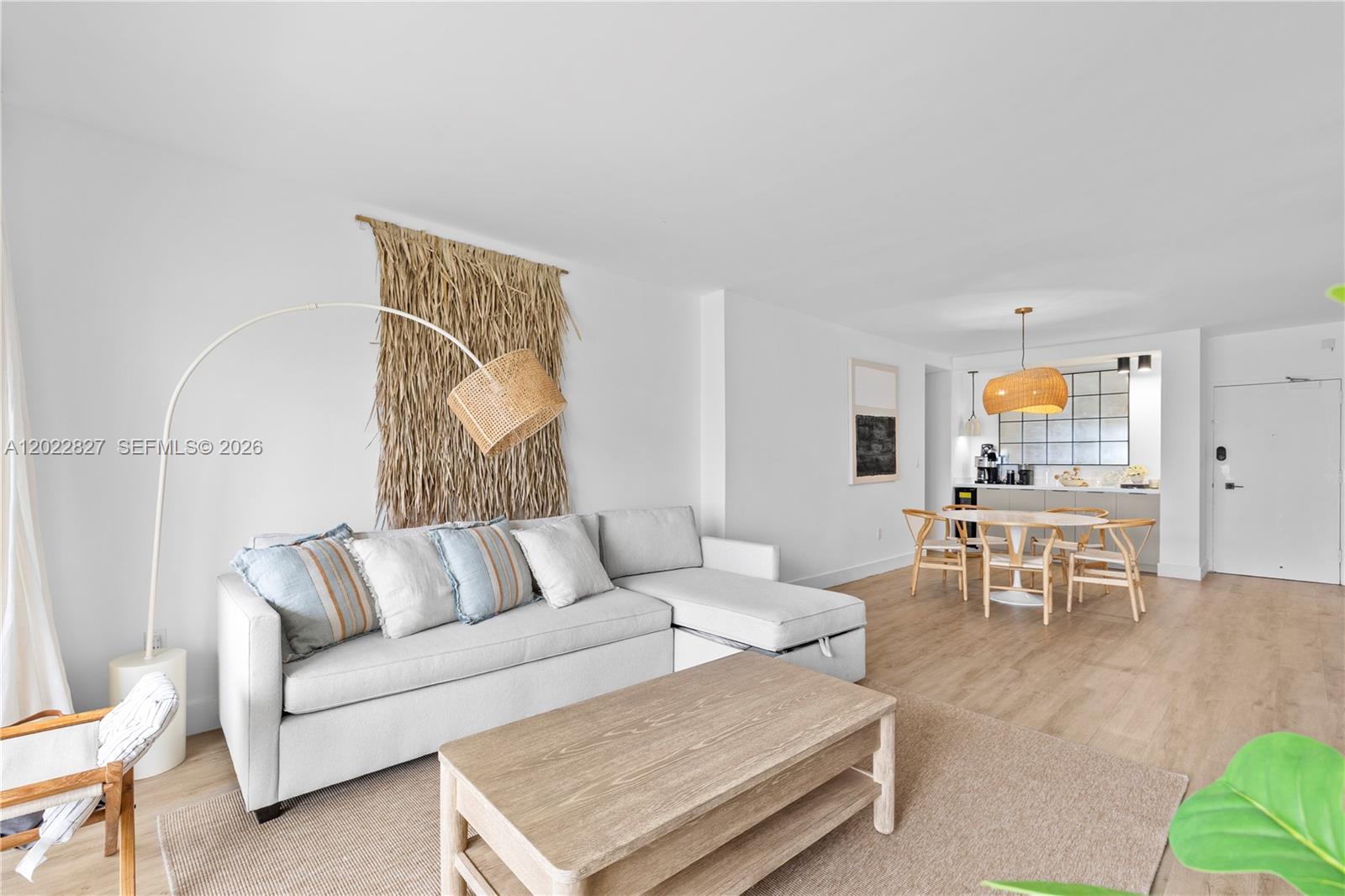 ARLEN HOUSE CONDO - Residential