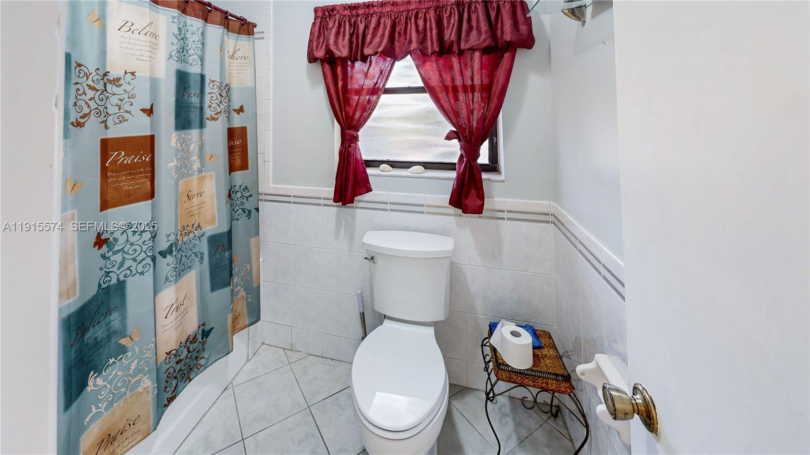 THE CEDARS ESTATES - Residential