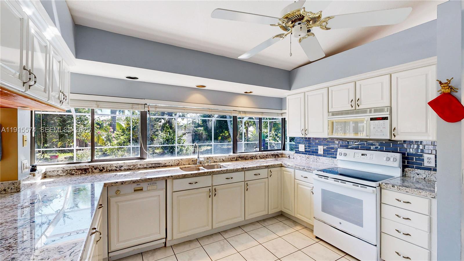 THE CEDARS ESTATES - Residential