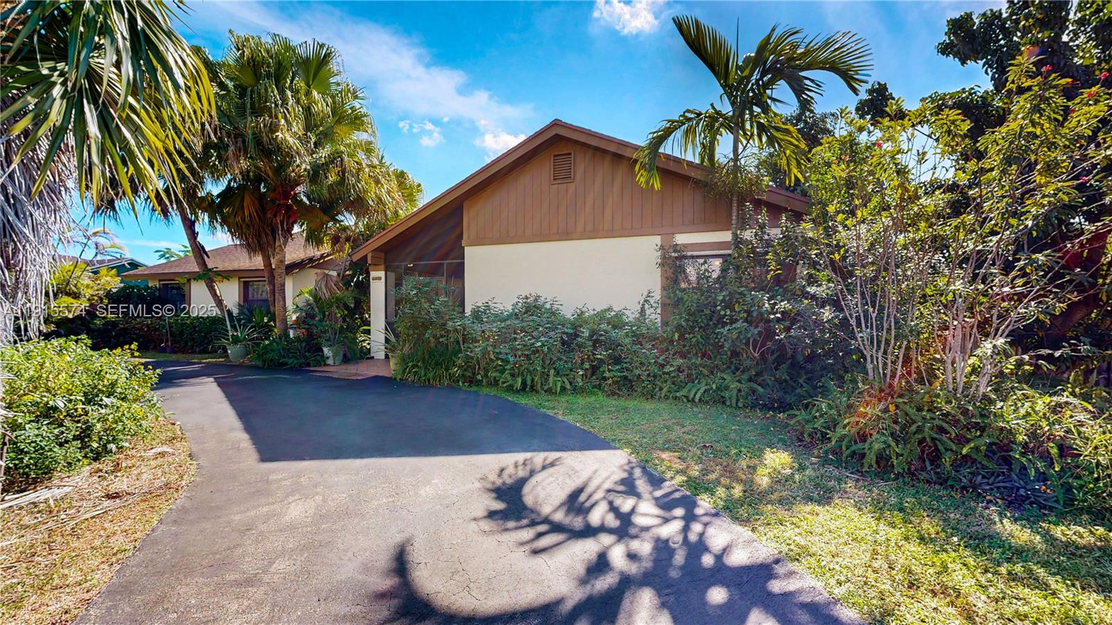 THE CEDARS ESTATES - Residential