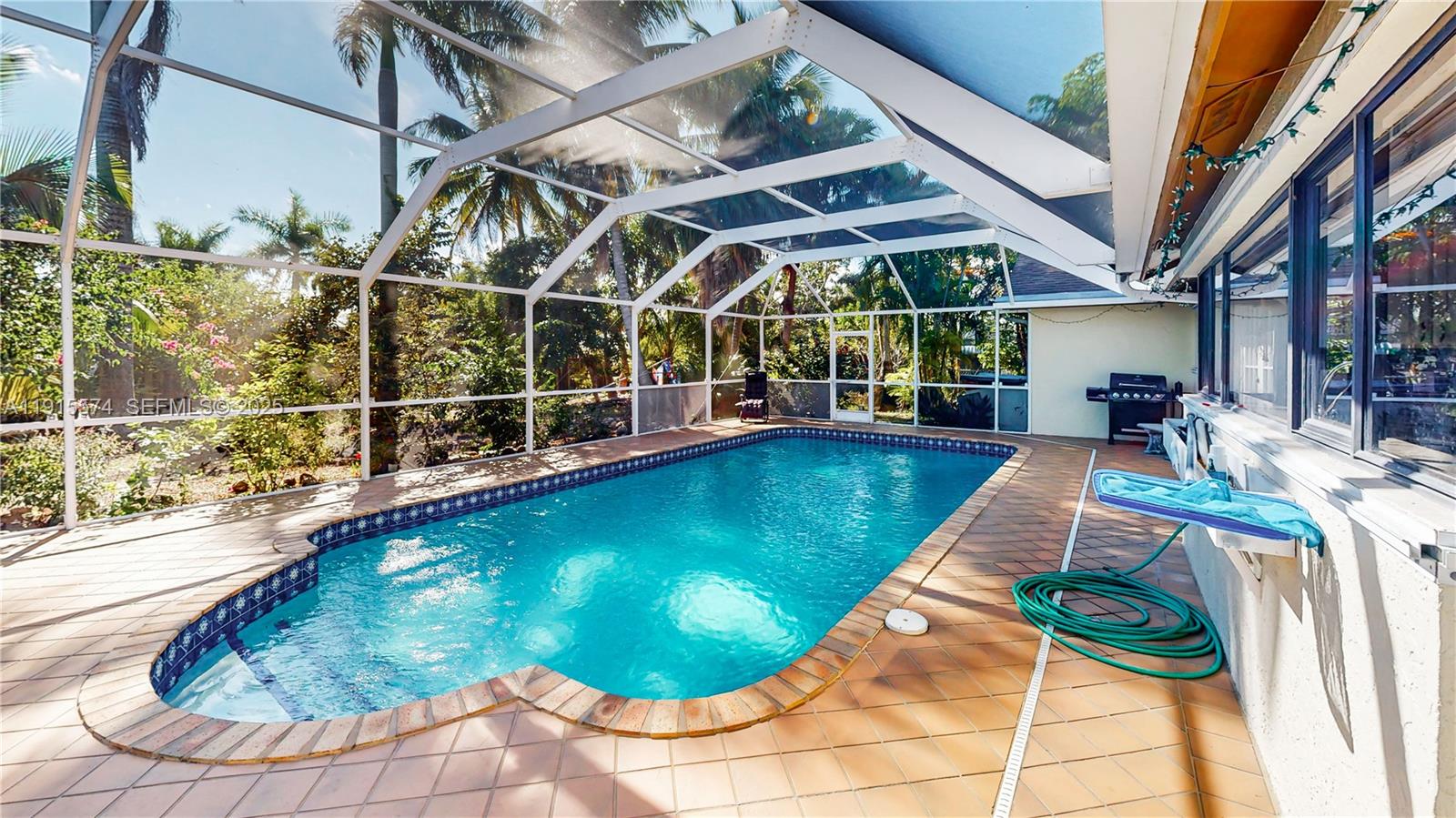 THE CEDARS ESTATES - Residential