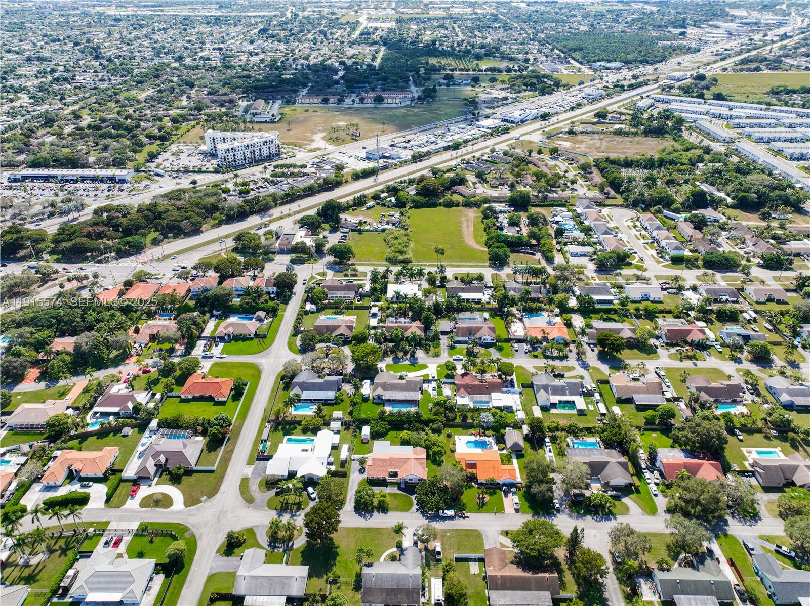 THE CEDARS ESTATES - Residential