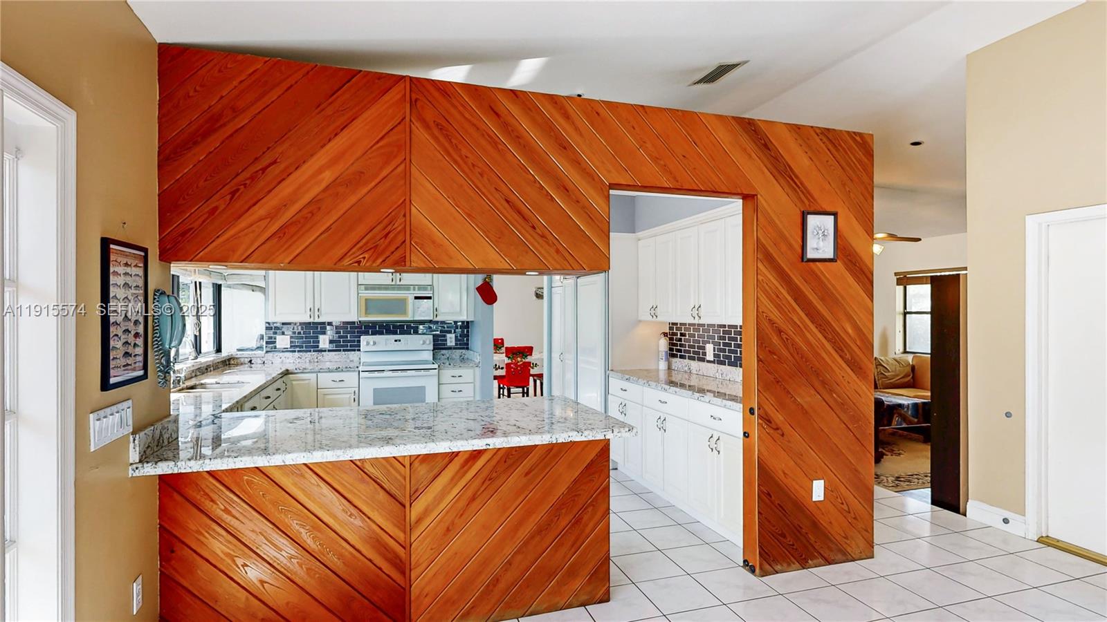 THE CEDARS ESTATES - Residential