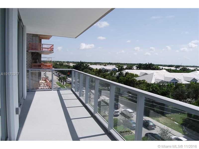 MIDTOWN DORAL - Residential Lease