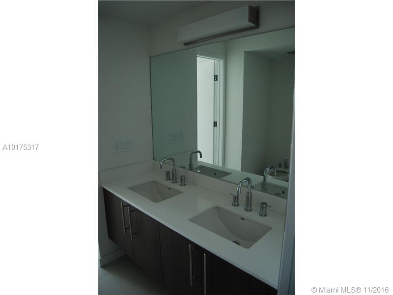 MIDTOWN DORAL - Residential Lease