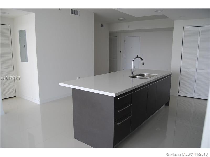 MIDTOWN DORAL - Residential Lease