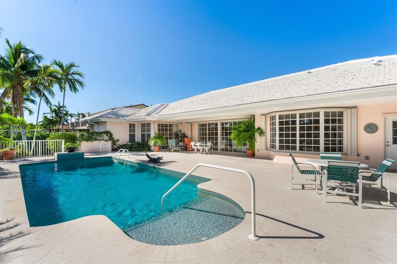 CORAL BAY SEC D - Residential