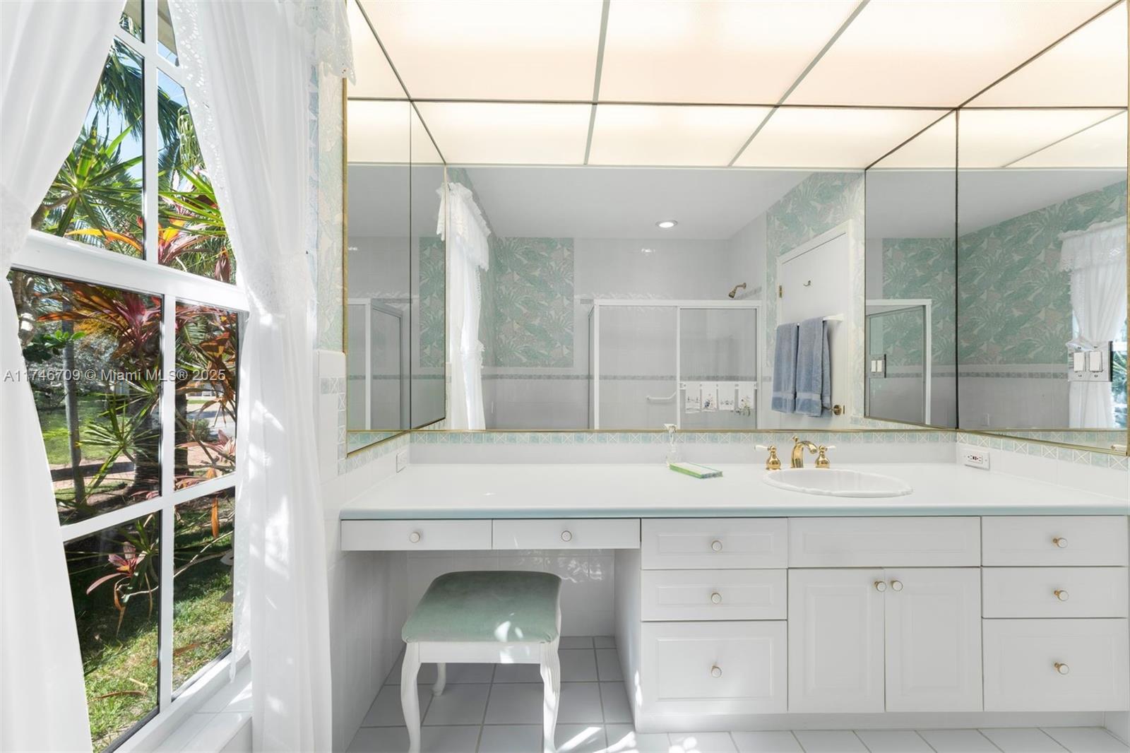 CORAL BAY SEC D - Residential