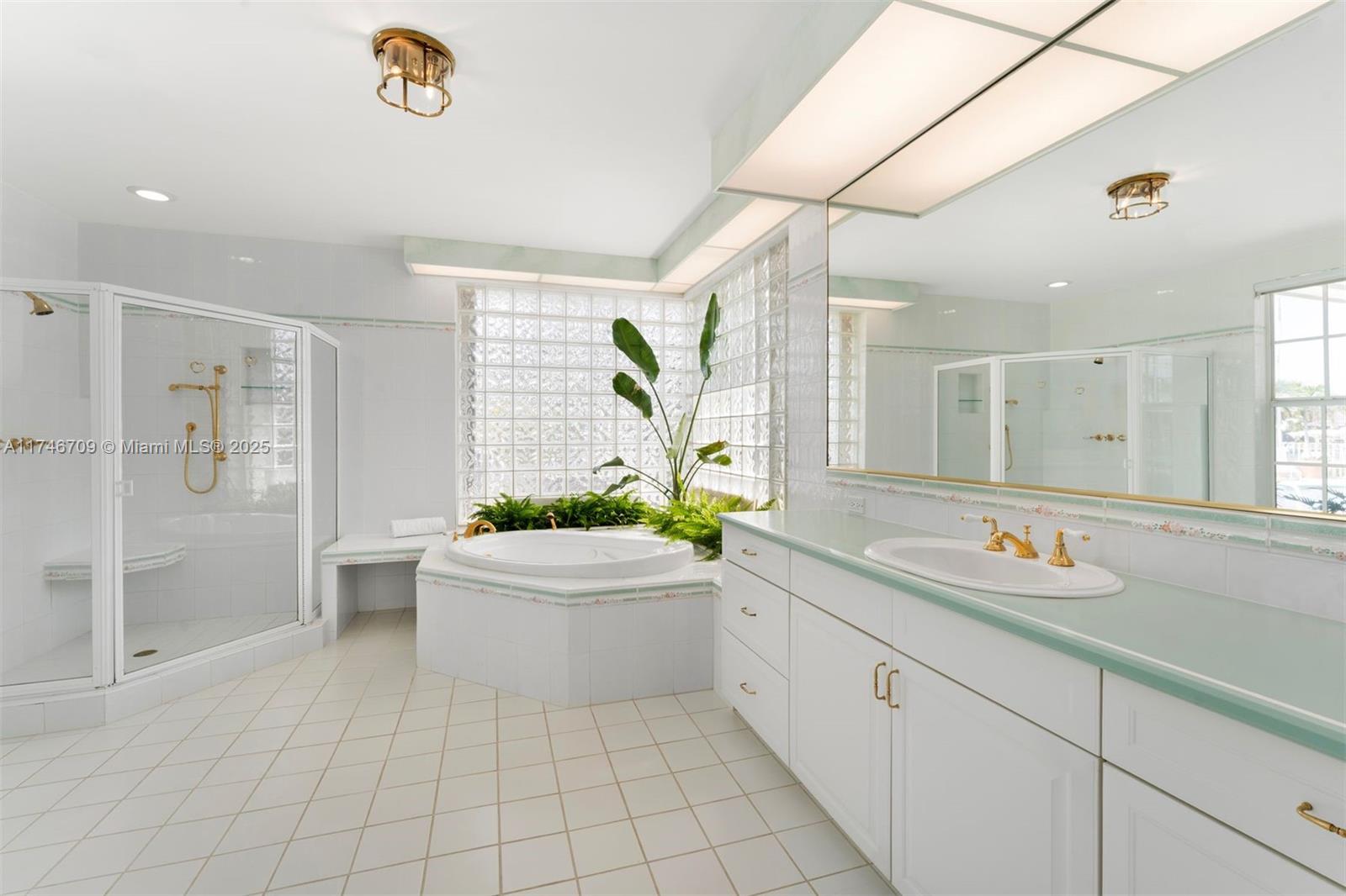 CORAL BAY SEC D - Residential