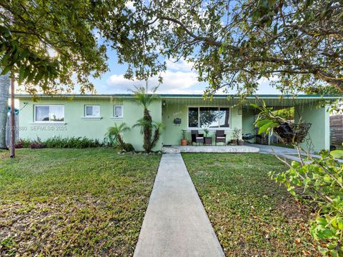 1866 NW 8th Ter Homestead FL 33030