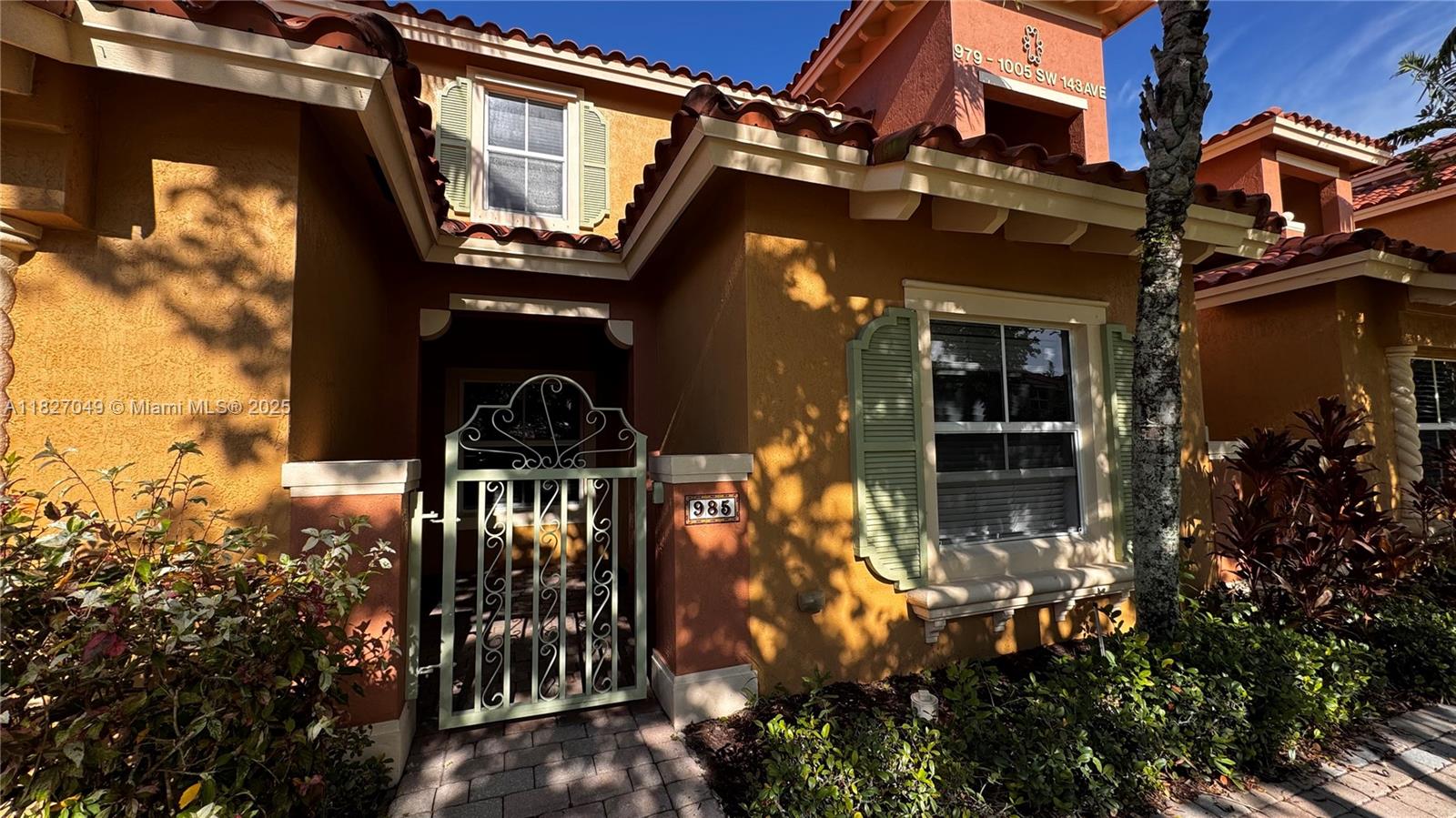 985 SW 143rd Ave 1404
