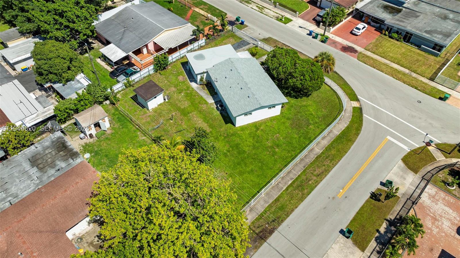 CAROL CITY GARDENS - Residential