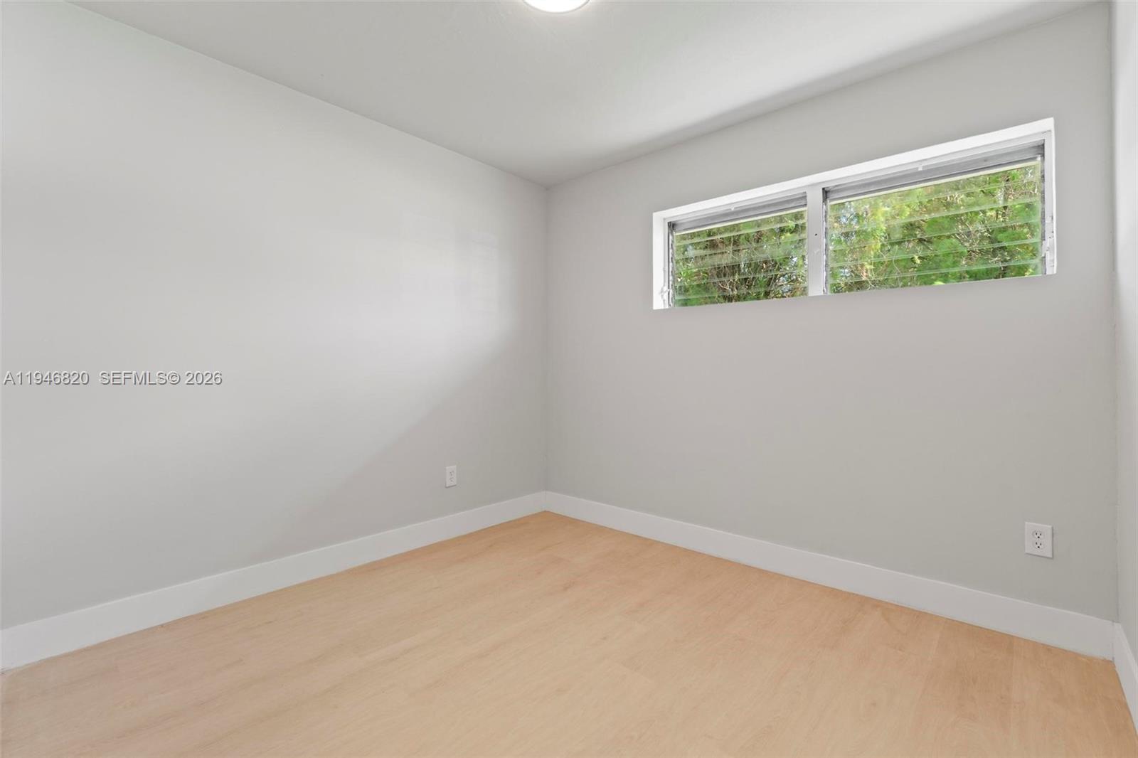 CAROL CITY GARDENS - Residential