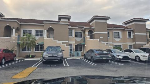 6425 SW 130th Pl 704 Miami FL 33183